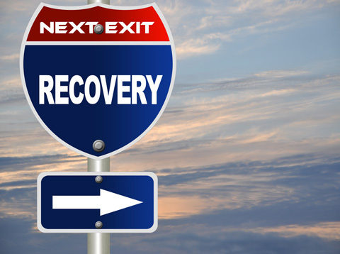 sign pointing toward recovery - addiction recovery in Oregon